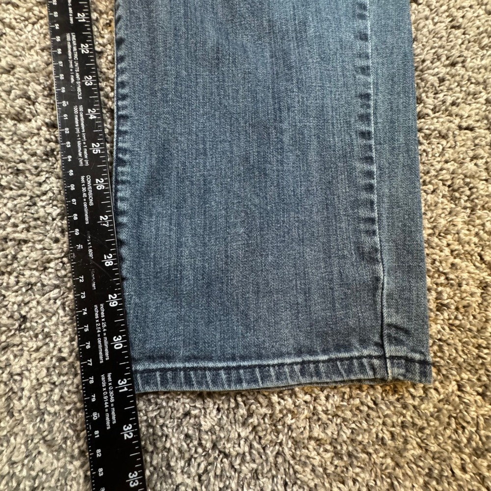 Lucky Brand 221 Original Straight Mens 40x30 Blue Denim Stretch Jeans - Picture 10 of 11